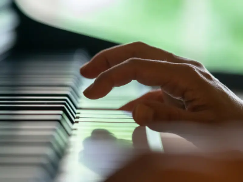 Piano lessons, and 5 ways to Wellbeing with Hot Topics delegates